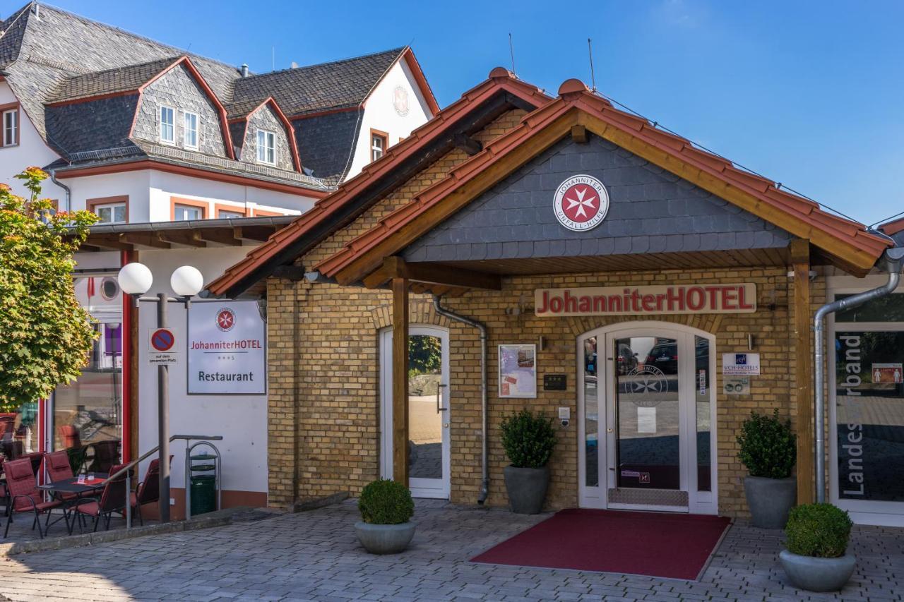 Johanniterhotel Nieder Weisel Exterior photo